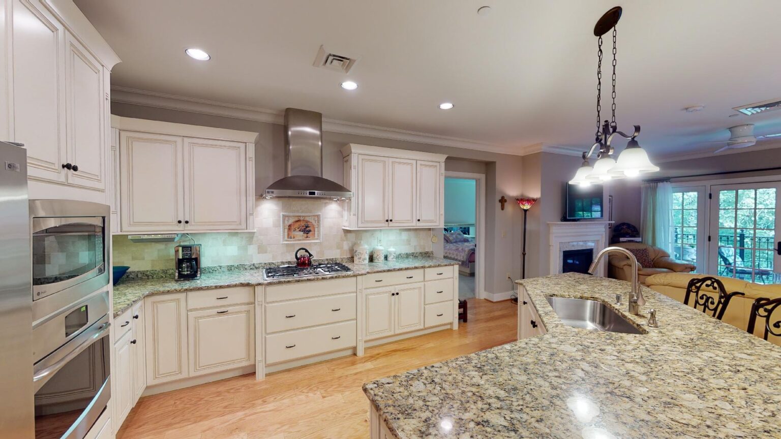 Wellington Condominium For Sale Eagleview Real Estate